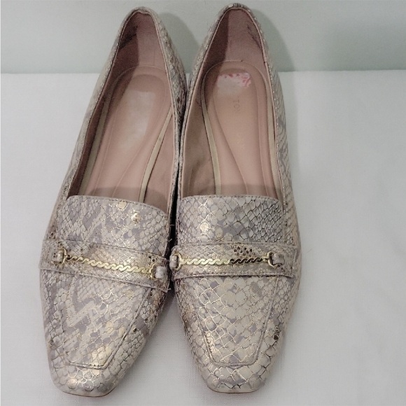 Preston & York Women's Snakeskin Loafers - Gold Size 8 - Picture 2 of 8
